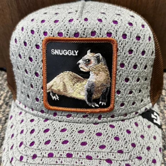 Goorin Trucker Baseball Snapback Hat Cap Ferret Snuggly Cuddle Puddle 55.0 Gray
